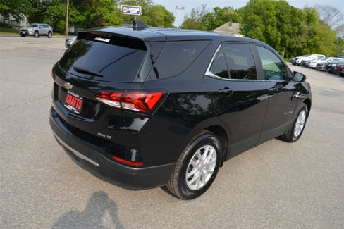 Used 2023 Chevrolet Equinox LT w/ Driver Convenience Package image 5
