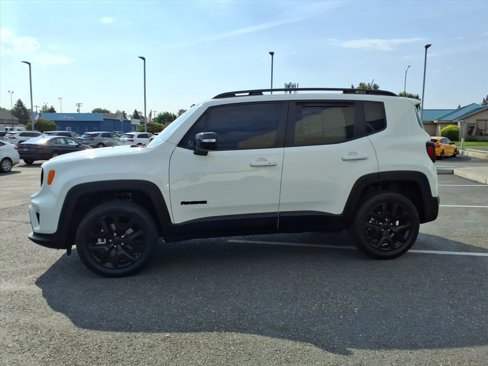 Used 2023 Jeep Renegade Altitude image 5