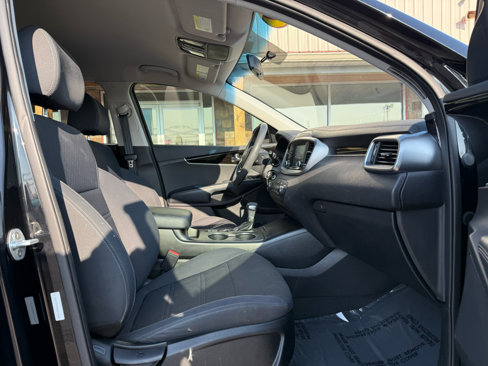 Used 2019 Kia Sorento LX image 22