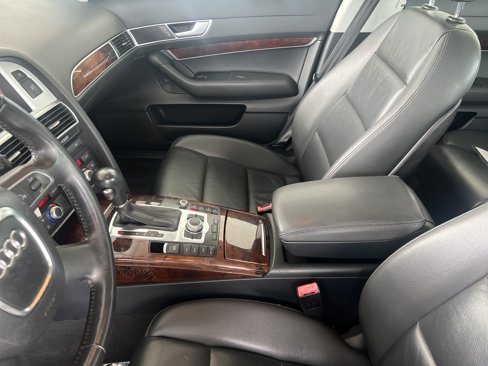 Used 2010 Audi A6 3.2 Premium image 18
