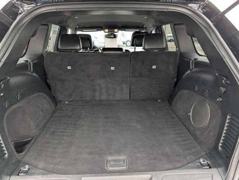 Used 2017 Jeep Grand Cherokee Altitude image 24