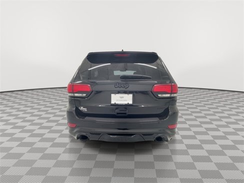 Used 2021 Jeep Grand Cherokee SRT image 9