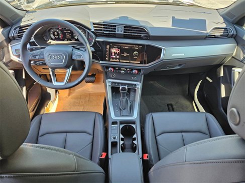 New 2025 Audi Q3 2.0T Premium image 20