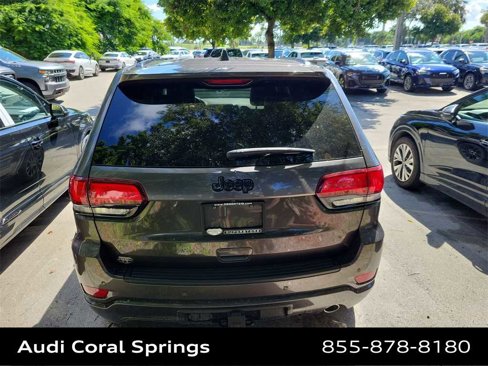 Used 2020 Jeep Grand Cherokee Altitude image 15