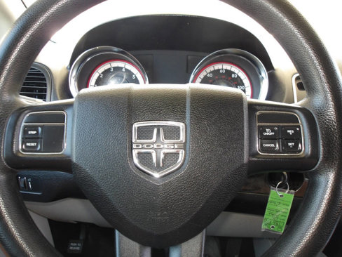 Used 2012 Dodge Grand Caravan SXT w/ Entertainment Group 1 image 15