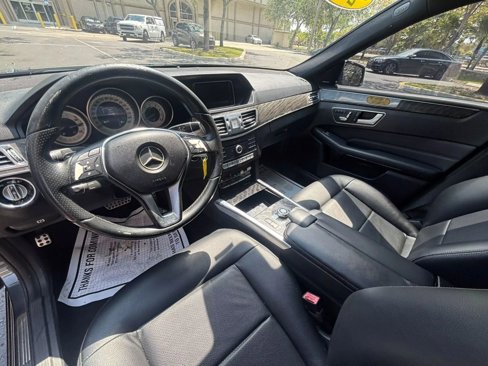 Used 2016 Mercedes-Benz E 350 Sedan w/ Premium Package image 25