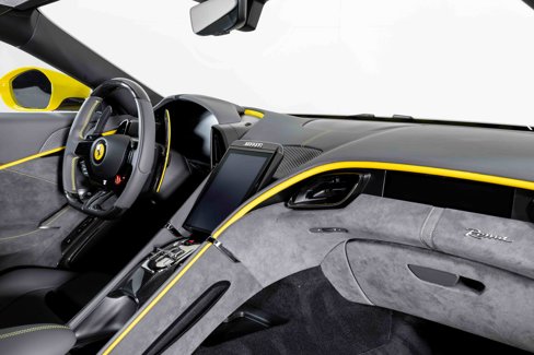 Used 2023 Ferrari Roma image 19