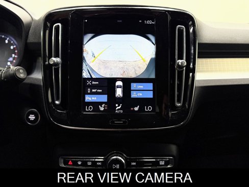 Used 2021 Volvo XC40 T5 Momentum image 77
