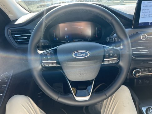 Used 2023 Ford Escape Active image 12