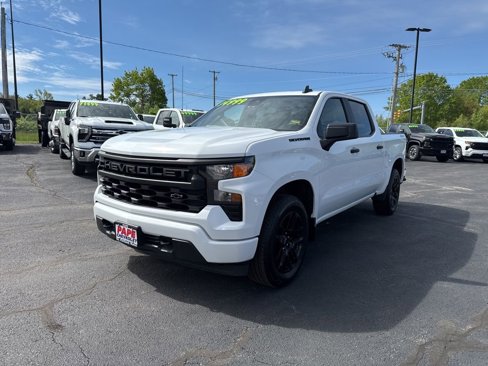 Used 2023 Chevrolet Silverado 1500 Custom w/ LPO, Dark Essentials Package image 8