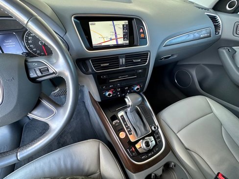 Used 2015 Audi Q5 2.0T Premium Plus w/ Technology Package image 19