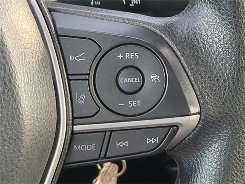 Used 2024 Toyota Camry LE image 27