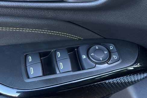 New 2025 Chevrolet Trax ACTIV w/ Sunroof Package image 14