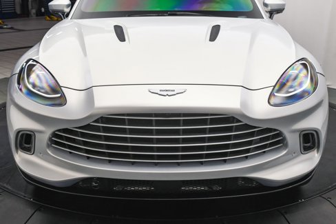 Used 2021 Aston Martin DBX image 28