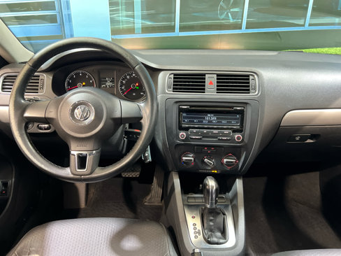 Used 2013 Volkswagen Jetta SE image 23