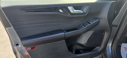 Used 2024 Ford Escape ST-Line image 8