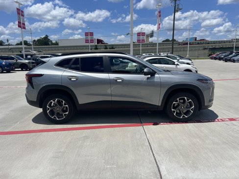 Used 2024 Chevrolet Trax LT image 4