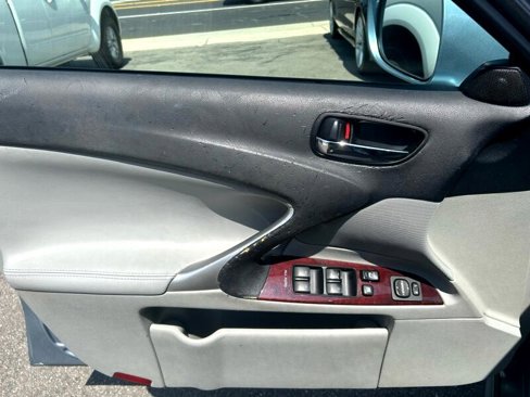 Used 2007 Lexus IS 250 image 7