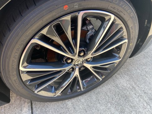 New 2025 Toyota Prius XLE image 5