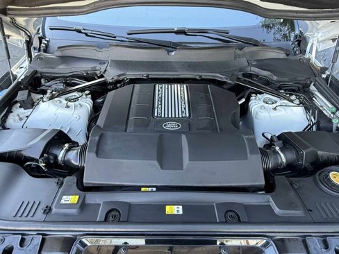 Used 2017 Land Rover Range Rover Sport SE image 27