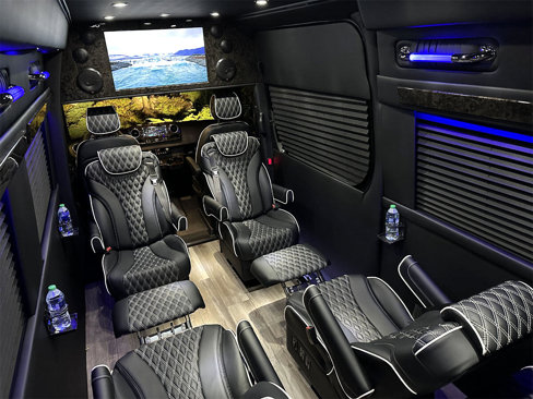 Used 2023 Mercedes-Benz Sprinter 3500 image 31