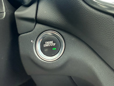 Used 2023 Chevrolet Equinox LT image 22