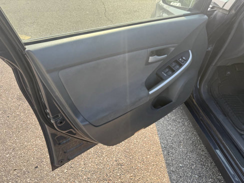 Used 2010 Toyota Prius Two image 31