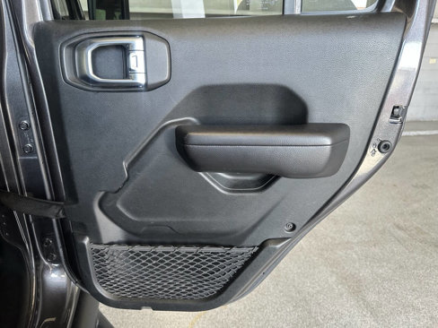 Used 2020 Jeep Wrangler Unlimited Sport S image 18