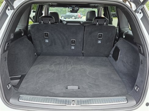 Used 2023 Jeep Grand Cherokee Overland image 13