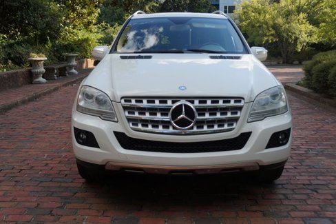 Used 2010 Mercedes-Benz ML 350 2WD image 2