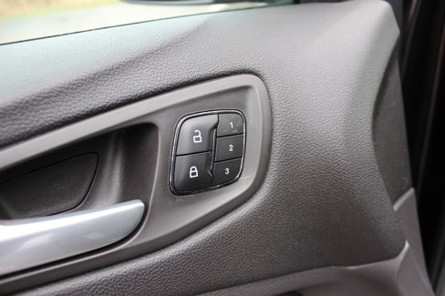 Used 2013 Ford Escape SEL image 16
