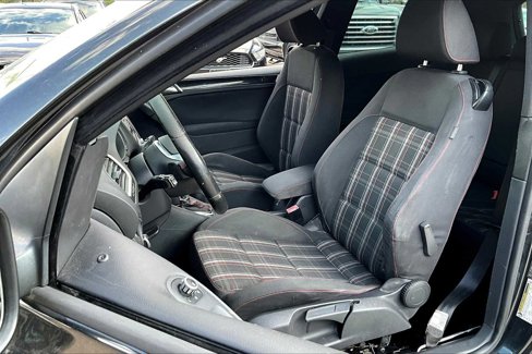 Used 2013 Volkswagen GTI 2-Door image 6