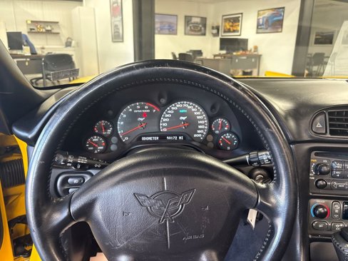 Used 2003 Chevrolet Corvette Convertible w/ Preferred Equipment Group1 image 45