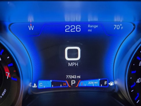 Used 2020 Chrysler 300 S image 13