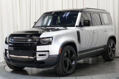 Used 2020 Land Rover Defender 110 First Edition image 4