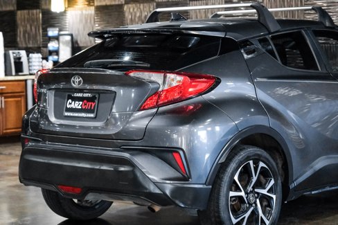 Used 2018 Toyota C-HR XLE image 12