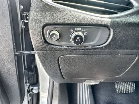 Certified 2023 Chevrolet Malibu LT image 17