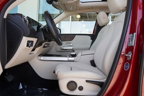 Certified 2022 Mercedes-Benz GLB 250 image 24