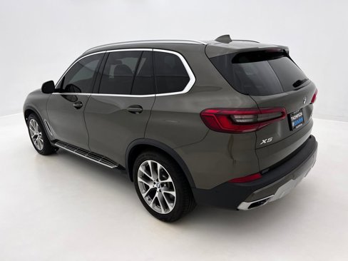 Used 2020 BMW X5 xDrive40i w/ Premium Package image 9