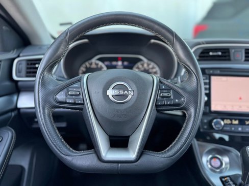 Used 2023 Nissan Maxima SV w/ Floor Mat Group image 4