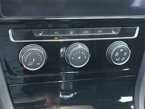 Used 2019 Volkswagen GTI SE w/ SE Experience Package image 19