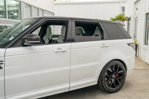 Used 2022 Land Rover Range Rover Sport SVR Carbon Edition image 9