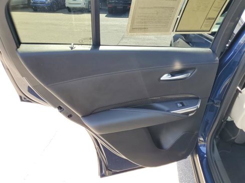 Certified 2022 Cadillac XT4 Sport w/ Comfort Package image 14