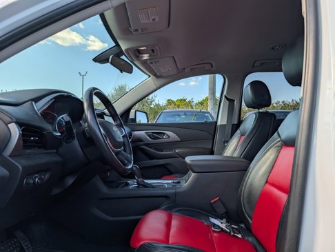 Used 2019 Chevrolet Traverse LT w/ LPO, Floor Liner Package image 12