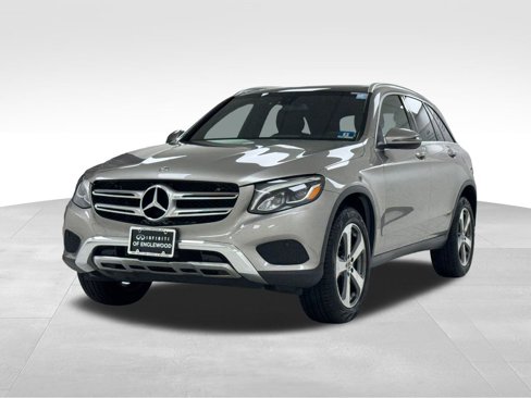 Used 2019 Mercedes-Benz GLC 300 4MATIC image 3