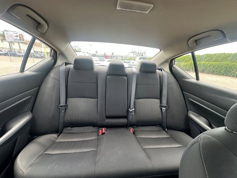 Used 2024 Nissan Altima 2.5 SV image 37
