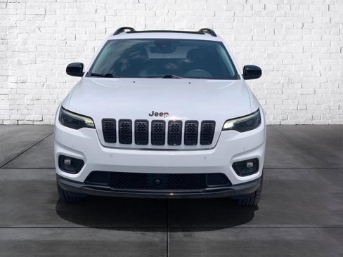 Used 2023 Jeep Cherokee Altitude Lux w/ Lux Elite Package image 3