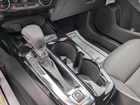 New 2025 Chevrolet Trax ACTIV w/ Sunroof Package image 23