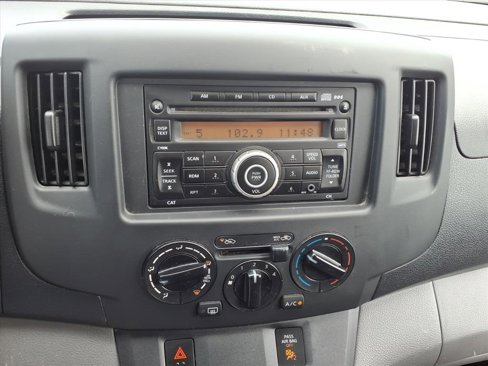 Used 2015 Chevrolet City Express LS image 6