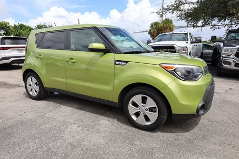 Used 2016 Kia Soul w/ Convenience Package image 1